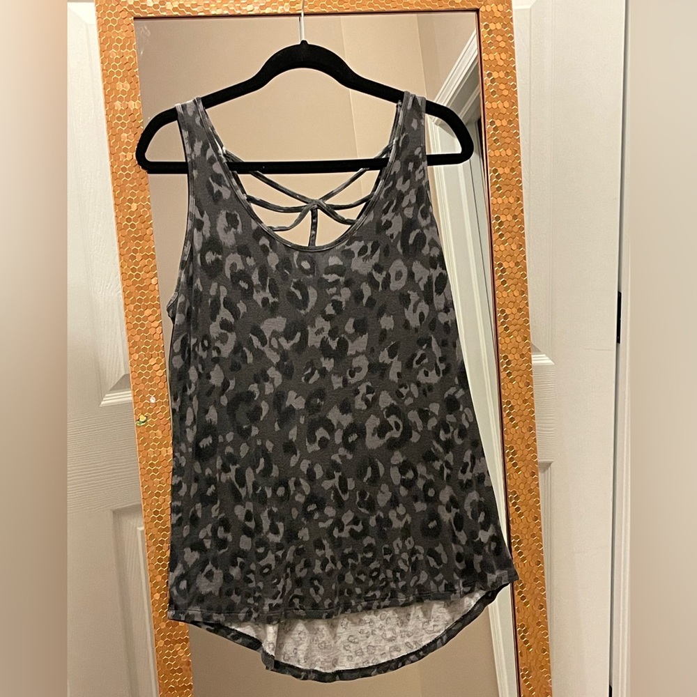 Maurice’s black and grey leopard tank top